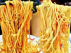 -牛一嘴·兰州牛肉面·大盘鸡(财富中心店)