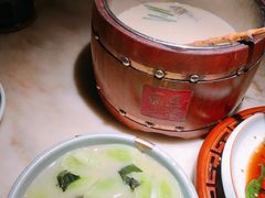 御品豆浆一锅鲜-佬麻雀·新湘菜(珠海金发购物中心店)