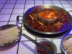 -巴隆门重庆老火锅(太湖路店)