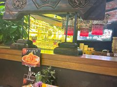 -吃饭皇帝大土家民族菜(正大广场店)