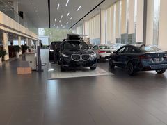 -北京中升宝辉宝马4S店