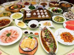 -蓝海国际大饭店·蓝钻自助百汇(兰山店)