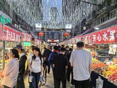 -正宁路小吃夜市