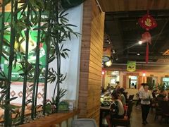 大堂-龙泉人椰子鸡.糟粕醋.海南菜(三亚旗舰店)