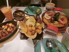 -CRAZYONES西班牙海鲜饭(上海美罗城店)