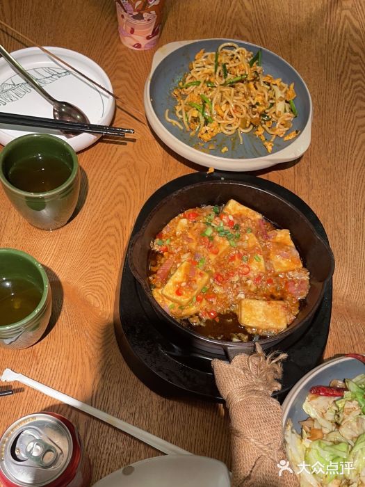 云海肴·汽锅鸡·云南代表菜(美罗城店)图片