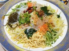 -老码头黑皮肘子锅包肉熏酱水饺(文政街店)