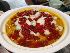 椒香沸腾鱼-潮界(虹桥新天地店)