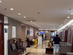 -爱康国宾体检中心(五角场万达广场分院)