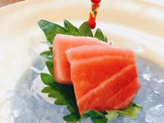 蓝鳍金枪鱼刺身-Mr·Fish鱼鲜生海鲜放题(银泰in99店)