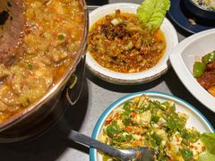 -觅山云南菜(泊富ICITY店)