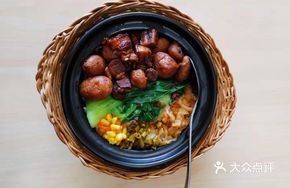 Small Potato Braised Pork Rice