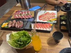 -山居屋炭火烧肉(厚街万达店)