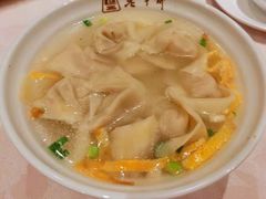 刀鱼馄饨-老半斋(福州路店)