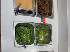 -潮汕三宝鲜牛肉火锅