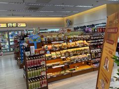 -全家便利店(梅园路店)