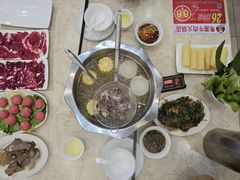 牛骨汤底-粤潮牛肉火锅店(江南大道店)