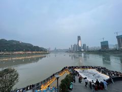 -中国宜宾·长江地标广场