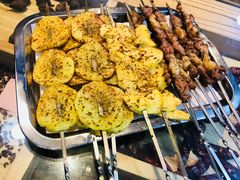 -陇上全荟兰州传统牛肉面(延吉路店)
