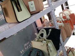 -COACH蔻驰(赛特奥特莱斯店)