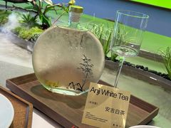 -荷风细雨·中国茶宴(世纪大道店)