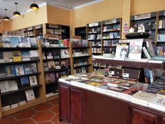 -新华书店(龙头路店)