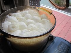 浓鱼汁浸手打鱼腐-悦湖公馆