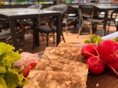 酸猪肉皮冻-LENBACH兰巴赫西餐啤酒坊(大连东港店)