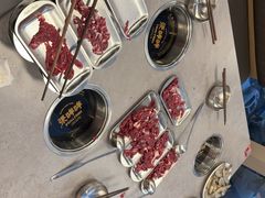 -张哞哞·鲜切牛肉自助火锅(高德置地店)