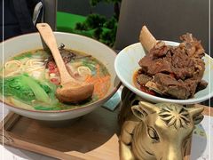 -百春原湖南牛肉粉(百联世纪店)
