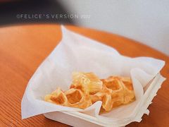 蜂巢可颂华夫饼-LilBee Coffee