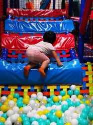 -动力星球家庭亲子游乐中心