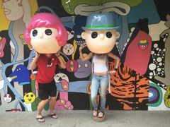 -莓园冰淇淋店