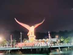 -巨鹰广场