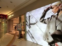 -百年港湾奥特莱斯(香炉礁店)
