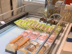 -85度C(生甜甜圈研究工坊·上海平凉店)
