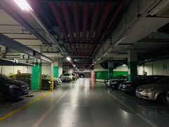 -上海喜玛拉雅酒店-停车场