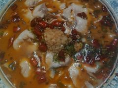 西湖醉鱼-香满锅老北京羊蝎子火锅·家常菜(新街口店)