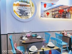 -雪乡人家东北菜·铁锅炖一切(高斯路店)