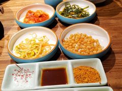 -明洞阿姨·韩式酱蟹烤肉·创意料理(三元桥店)