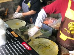 -卞姐蛋饼(陕西南路店)