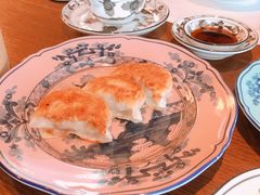 蟹肉煎锅贴-夏苑(新加坡丽思卡尔顿美年酒店)