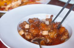 -颐和宾馆宴会厅