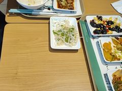自助取餐区-老乡鸡(国华广场店)