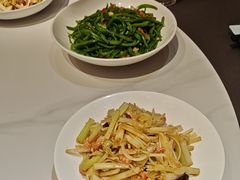 -乔家小院•非遗驴肉•本地小海鲜(滨河路店)
