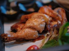 胡桃里招牌烤鸡-胡桃里乐队酒馆(鎏嘉码头店)