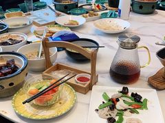 -荷塘秋月·本帮江浙菜(国权路店)