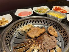 -木槿花韩式炭烤·熟成肉工坊(孙文东路店)
