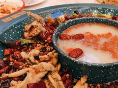 -渔香岛美蛙鱼头火锅店(威清路店)