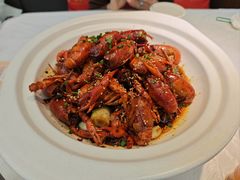 -肥肥虾庄·金牌油焖大虾(沙湖店)